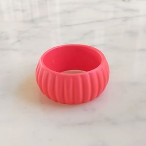 NWOT. 1.5" Orange Red Bangle Bracelet with Design.